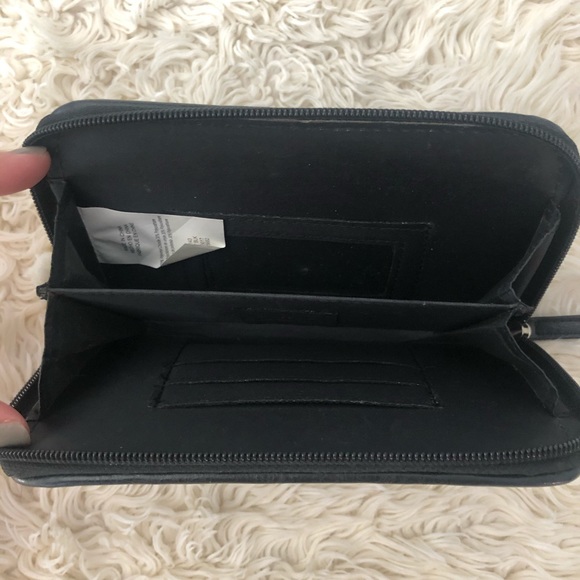 Wallet - Picture 3 of 3